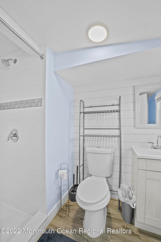 Building Photo - 171 Beach Front