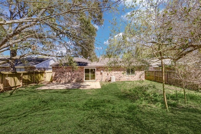 Building Photo - 24015 Beef Canyon Dr