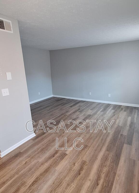 Building Photo - 674 Knox Blvd