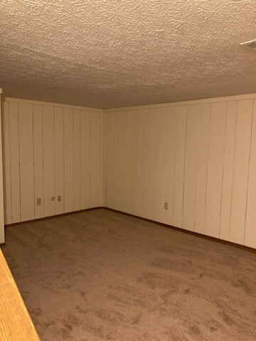 Building Photo - 6020 Godown Rd