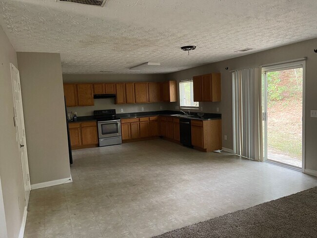 Building Photo - 5549 Sable Way