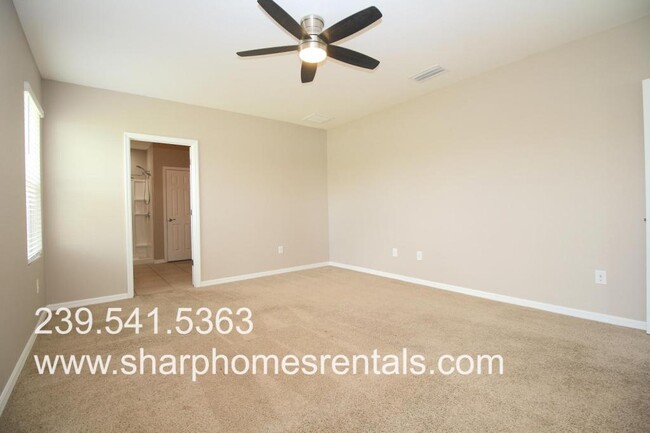 Building Photo - 709 SW 25th Ln