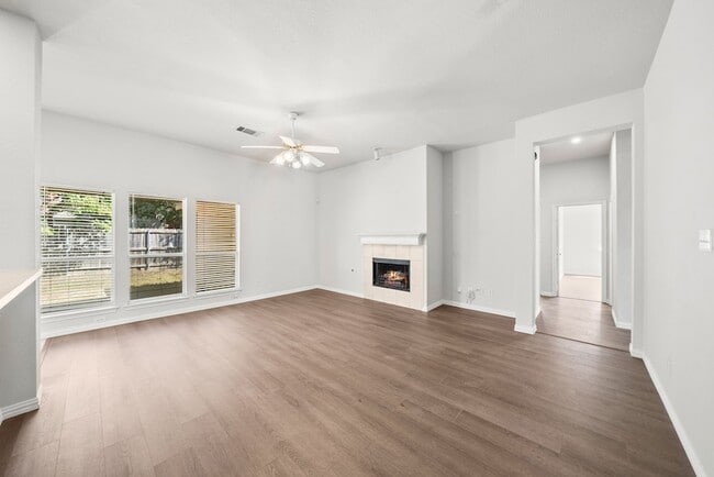 Building Photo - 6507 Watch Hill Ct