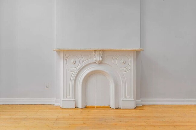 Building Photo - 19 West 46th Street