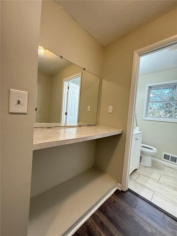 Building Photo - 7016 Adel Ln