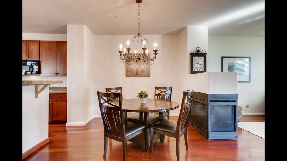 Building Photo - 324 E Fountain Blvd