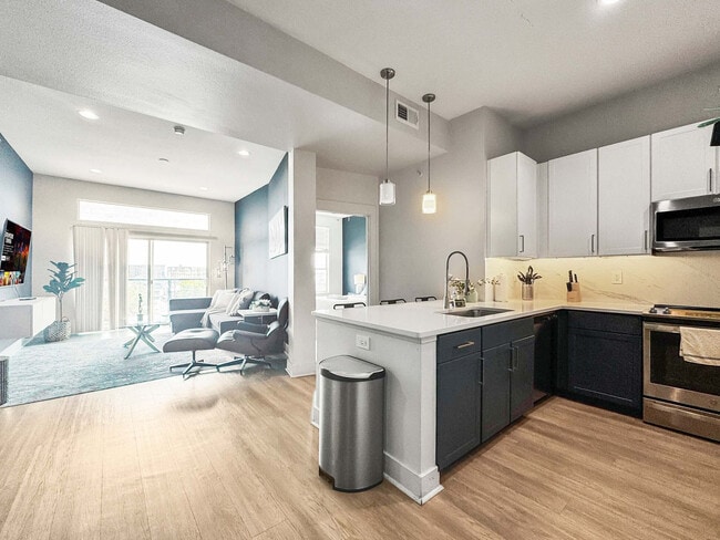 Building Photo - 2901 Indiana St