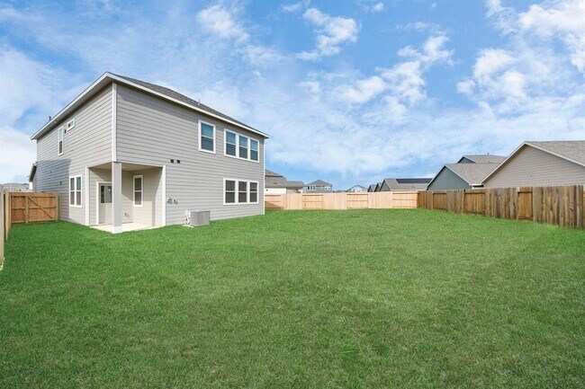 Building Photo - 8006 Cypress Poplar Ct
