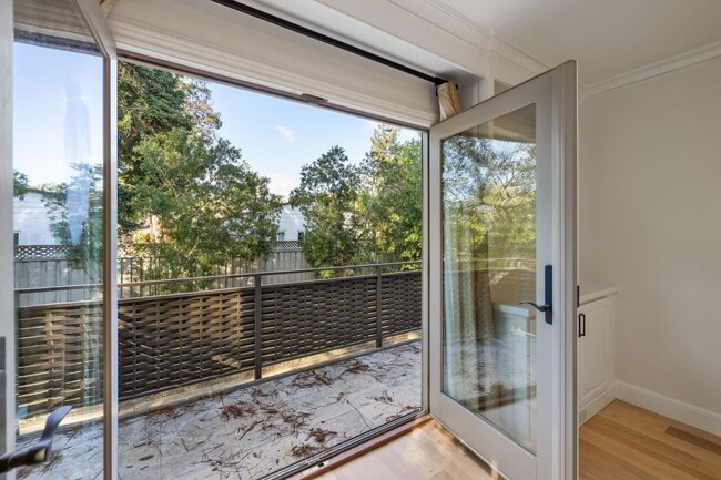 Building Photo - 7BR / 6BA Los Altos Home with Elevator, 3-Car Garage & EV Charging