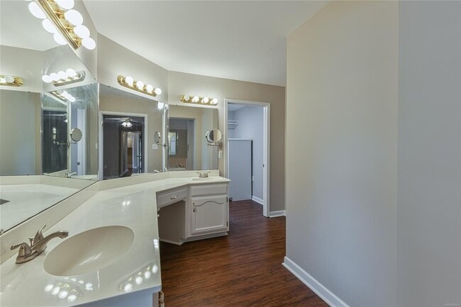 Building Photo - 1703 Pebble Creek Dr