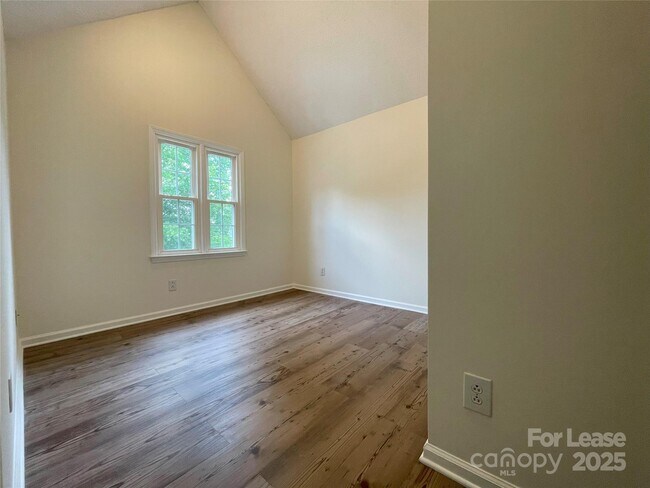 Building Photo - 8509 Netherfield Ct