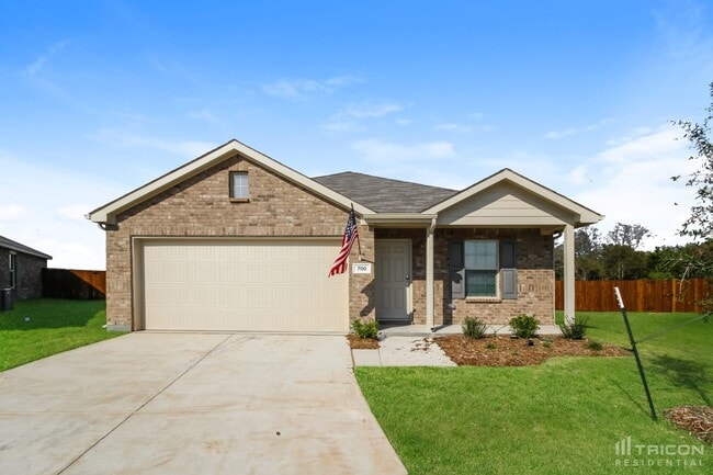 Primary Photo - 700 Odlozil Ln