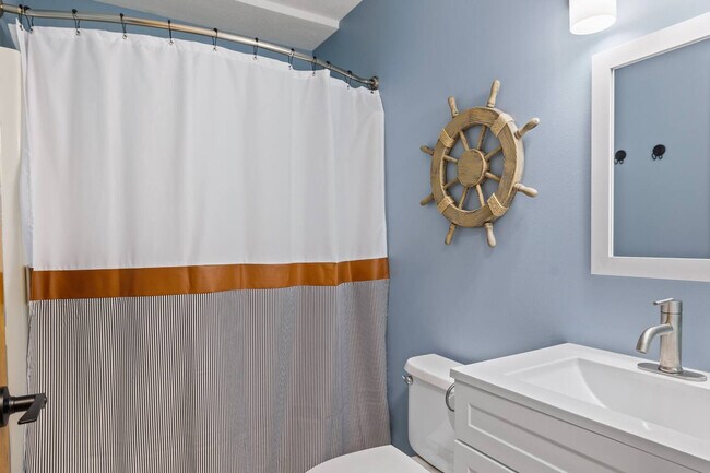 Building Photo - 204 Washington Park Blvd