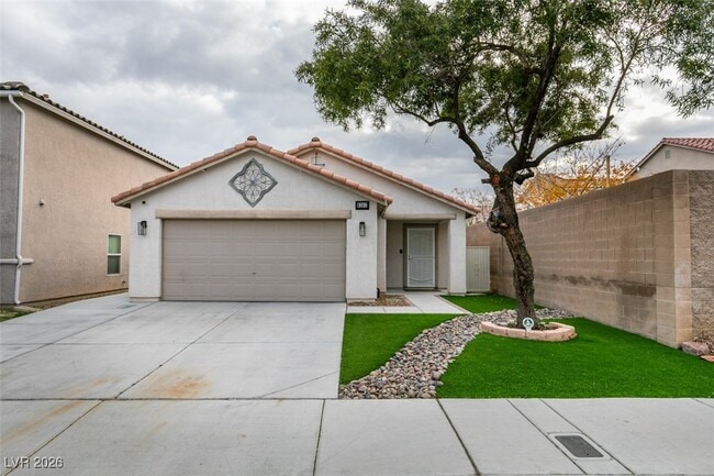 Building Photo - 6341 W Haleh Ave