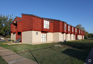 Building Photo - Cherokee Village