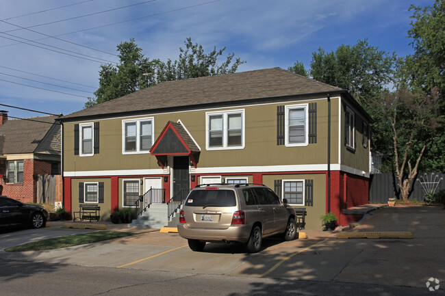 Primary Photo - 1213-1225 N Villa Ave