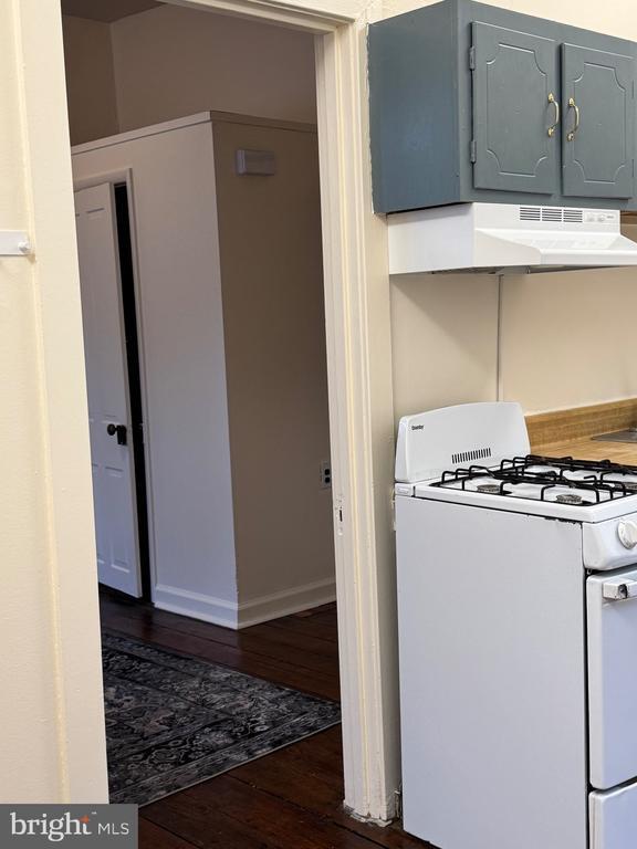 Primary Photo - 15 W Union St