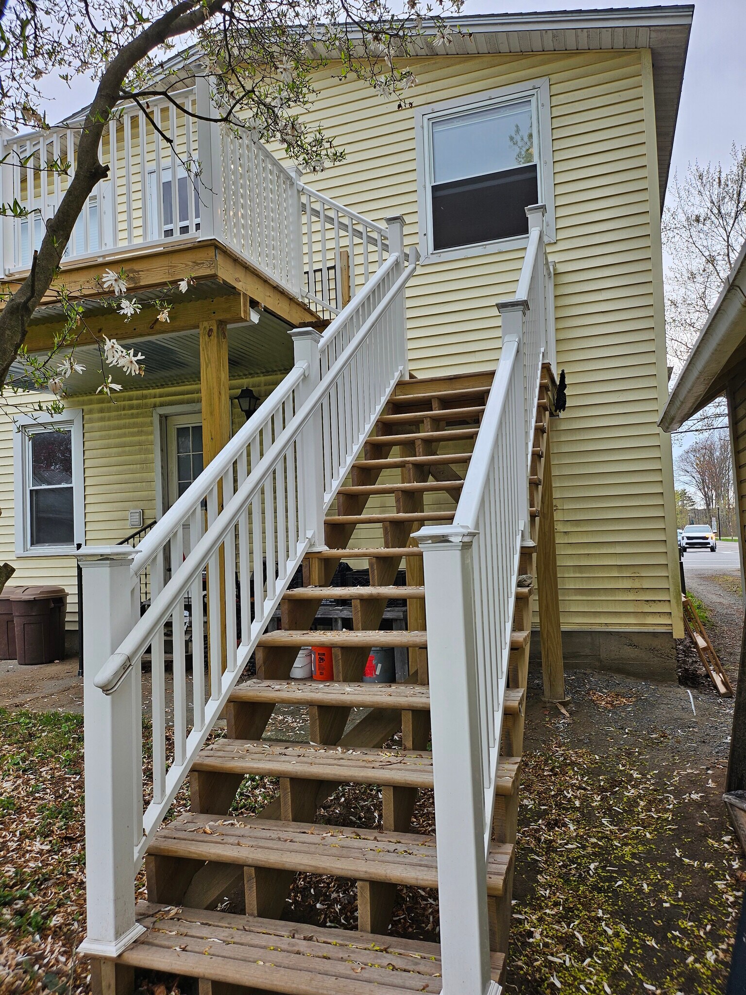 Entrance stairs - 132 Hinesburg Rd