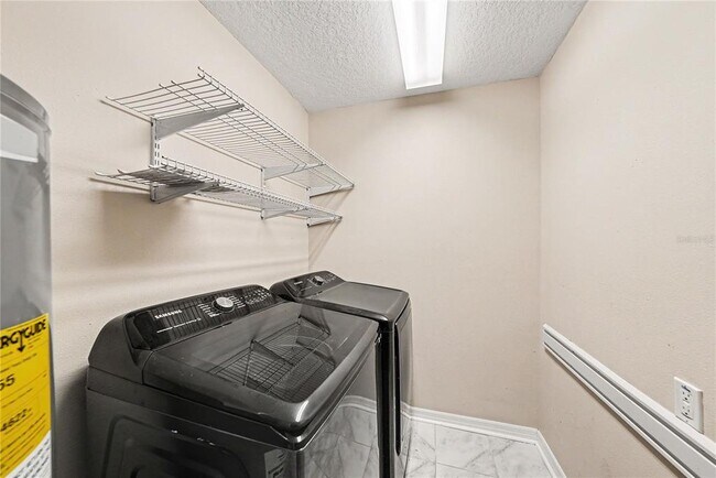 Building Photo - 8106 Silent Creek Dr