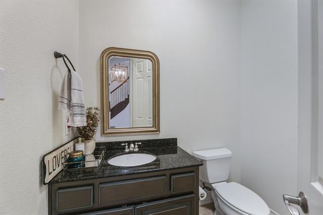 Building Photo - 5351 Keswick Dr