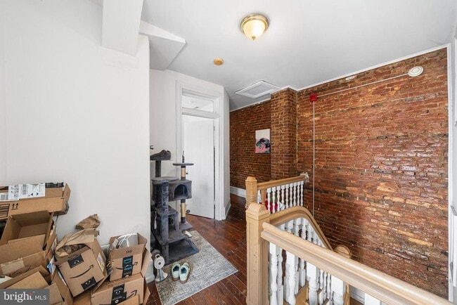 Building Photo - 3848 Terrace St