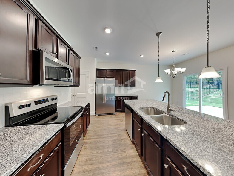 Building Photo - 1138 Bethany Dallas Dr