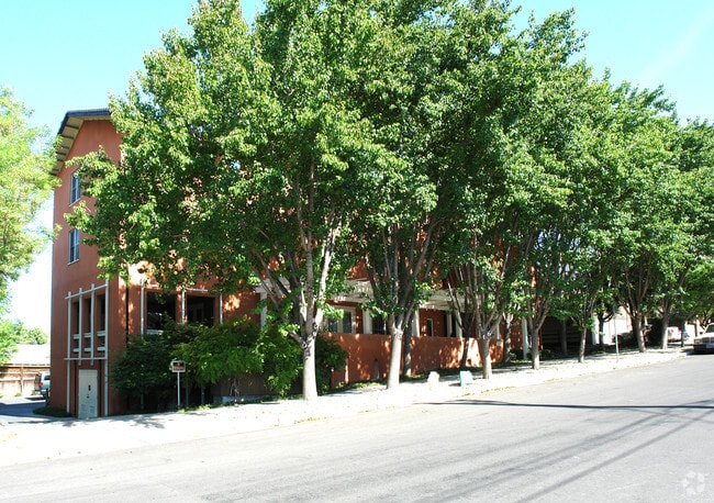 Primary Photo - Concord Residential Club