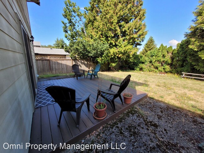 Building Photo - 3 br, 2 bath House - 724 B Street