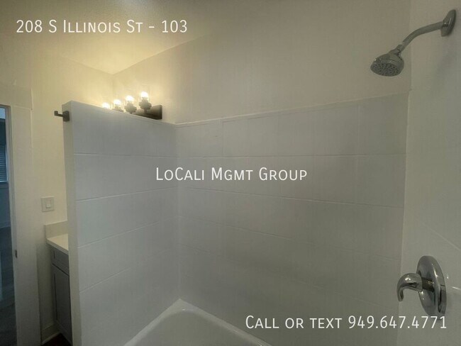 Building Photo - 208 S Illinois St