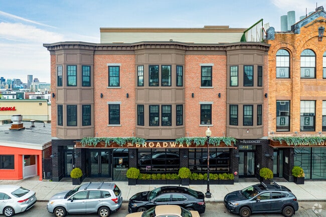 728 East Broadway is located in South Boston. - 728 E Broadway