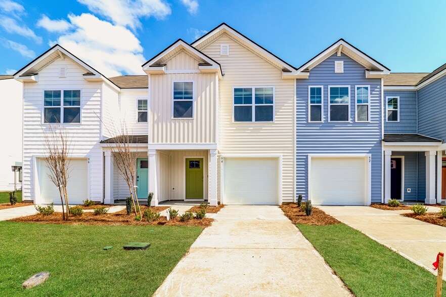 Building Photo - 94 Striker Rd