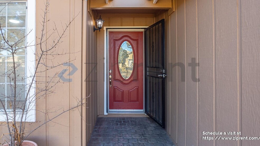 Primary Photo - 391 Cll Cabezal