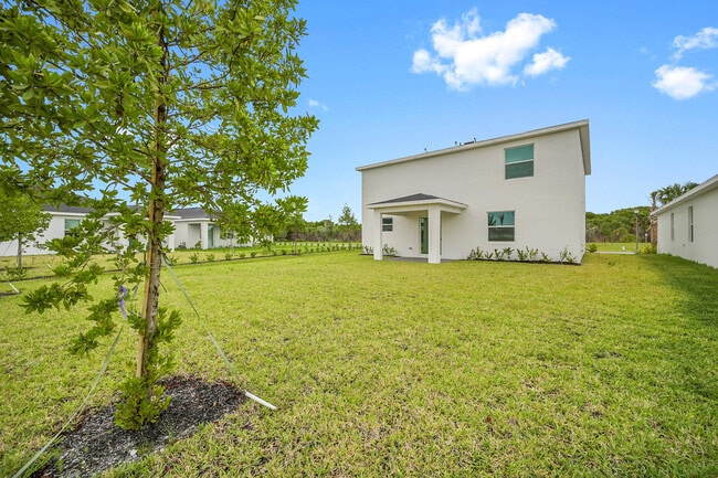 Building Photo - 6433 Cedar Pl