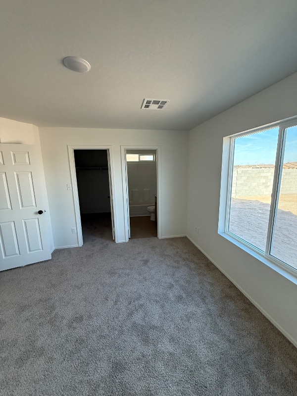 Building Photo - 7962 E 47th St