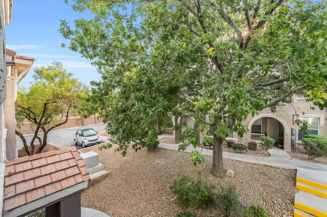 Building Photo - 9975 Peace Way