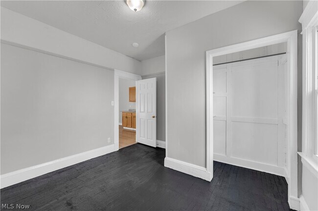 Building Photo - 13105 Carrington Ave