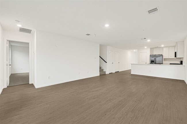 Building Photo - 9318 Speckled Trout Dr