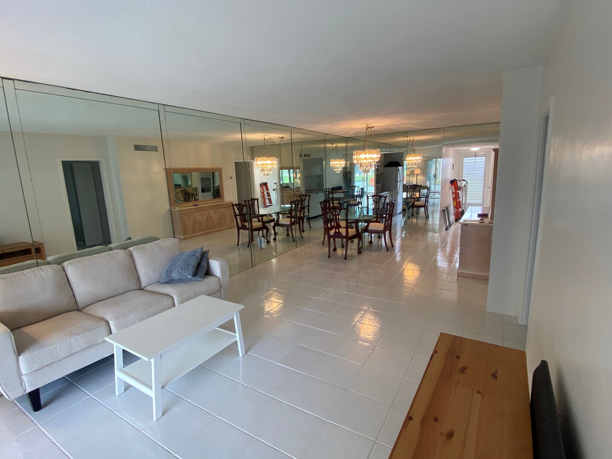 Building Photo - 3351 Spanish Trl