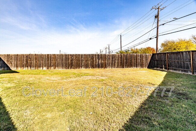 Building Photo - 302 Pradera Cove