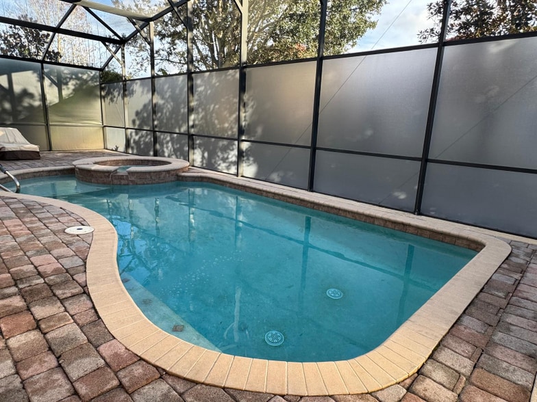 Building Photo - 11745 Via Lucerna Cir