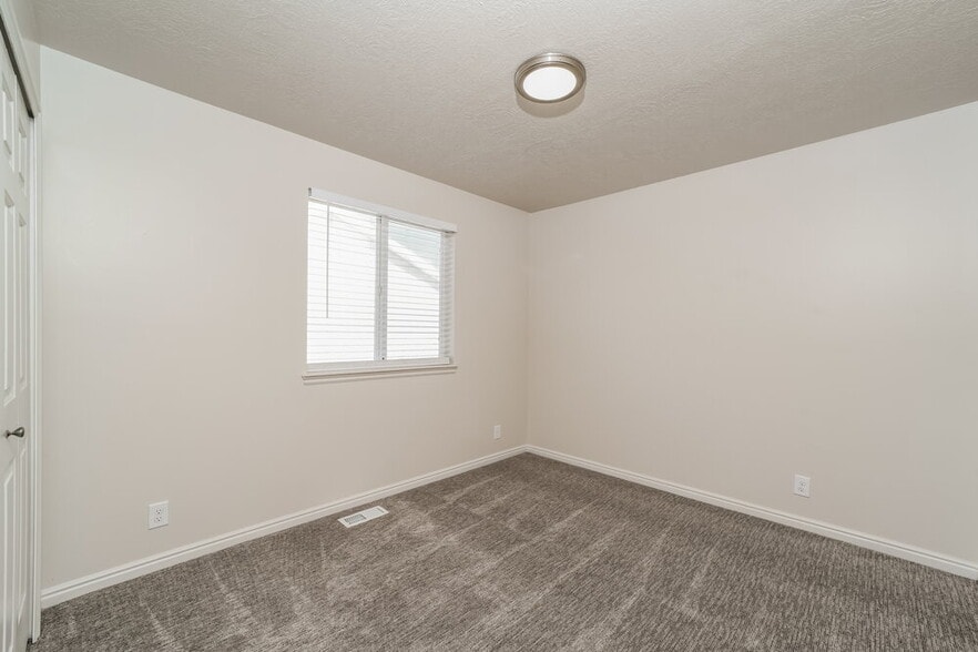 Building Photo - 2076 Allison Way
