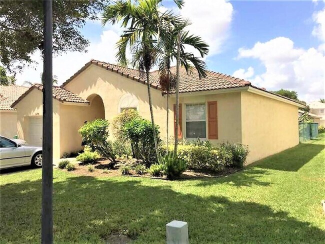 Building Photo - 11290 SW 20th St