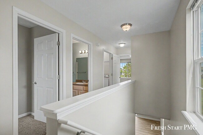 Building Photo - 4051 Rivertown Ln SW