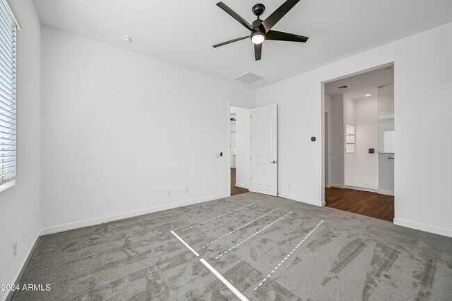 Building Photo - 13621 W Steed Ridge Rd