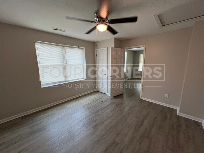 Building Photo - Beautiful 1 Bedroom 1 Bath Apartment
