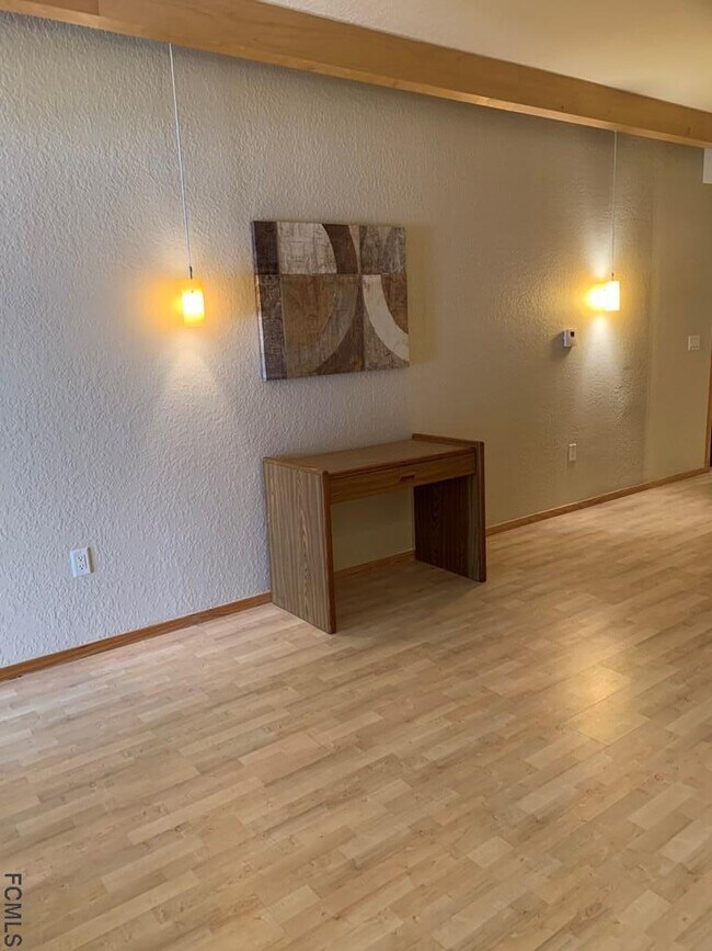 Building Photo - 101 Palm Harbor Pkwy