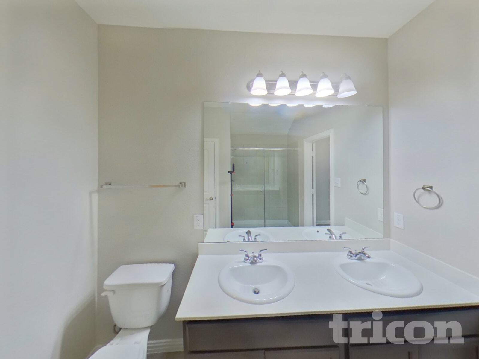 Building Photo - 110 Columbia St