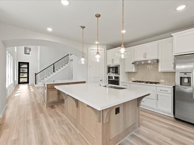 Building Photo - 7396 Mount Greylock Lp