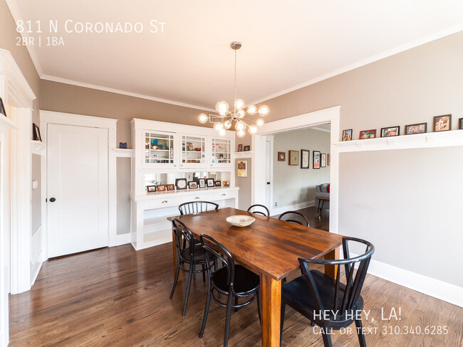 Building Photo - 811 N Coronado St