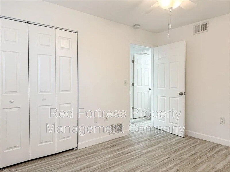 Building Photo - 11931 Palm Bay Court